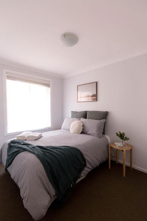 Comfy & Cosy Close To Hospital Cadia & Early Riser CafÃ© - Stayed 5