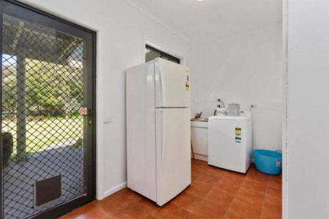 MERMAIDS On MARENGO Large Home With Wifi - Stays Accommodation 5