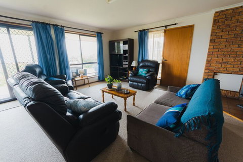 Bruces Waterside Units - Stayed 7