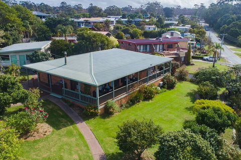 Bruces Waterside Units - Stayed 4