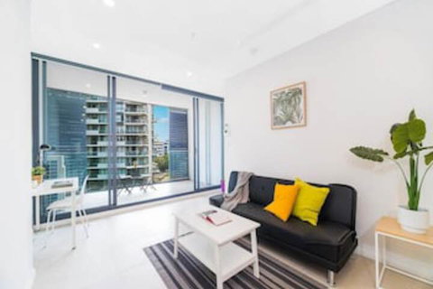 Magdalene Wolli Crk 3.05 - Stays Accommodation 0