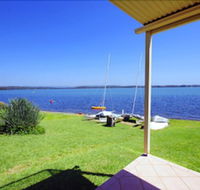 Blue Water at Mannering Park - Stayed