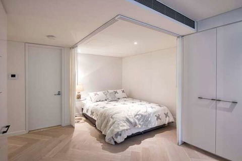 Luxury Studio With Parking In Woolloomooloo WMLOO - Stays Accommodation 3