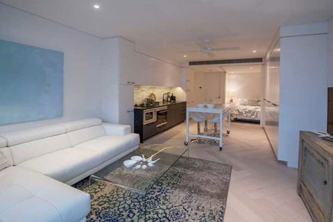 Luxury Studio With Parking In Woolloomooloo WMLOO - Stays Accommodation 4