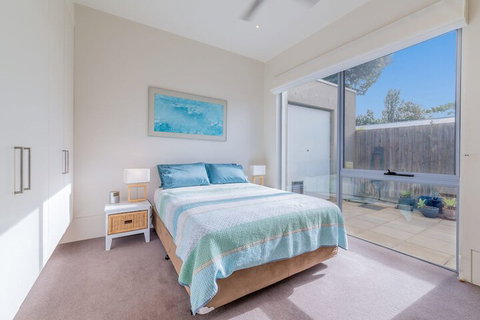 Charmandene On The Beach - Stays Accommodation 5