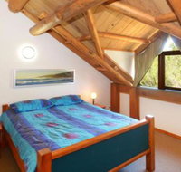 Bush n Waves - Stayed