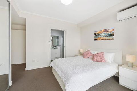 Cosy 3BR Penthouse Close To Westfield Hornsby & Train Station - Stayed 5