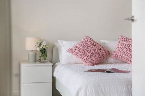 Cosy 3BR Penthouse Close To Westfield Hornsby & Train Station - Stayed 4