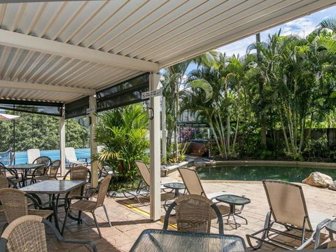 Absolute Beachfront With Million Dollar Views - Stayed 2