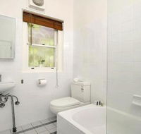 Spacious Two Bedroom Apartment in Crows Nest HUNT1 - Stayed