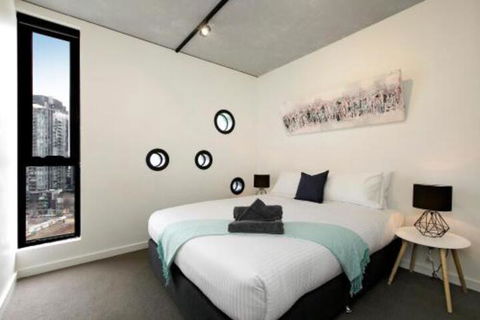 Complete Host Guild Apartments - Stayed 0