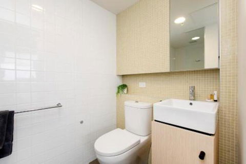 Complete Host Guild Apartments - Stayed 5