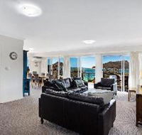 3 Bedroom Apartment Albacore Unit 6 12 Ondine Close - Stayed