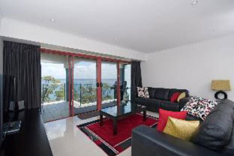 3 Bedroom Apartment Le Vogue Unit 11 - Stayed 1