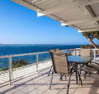 3 Bedroom House Classic View 2 / 49 Victoria Parade FREE WIFI - Stayed