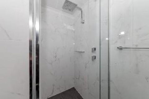 3 Bedroom Apartment Bay Parklands Unit 27 - Stayed 1