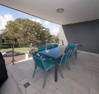 3 Bedroom Apartment Oasis Unit 3 / 5 - Stayed