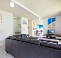2 Bedroom Apartment Villa Ellisa Unit 1 - Stayed