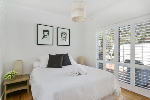 Capella Villa 4 - Stays Accommodation 1