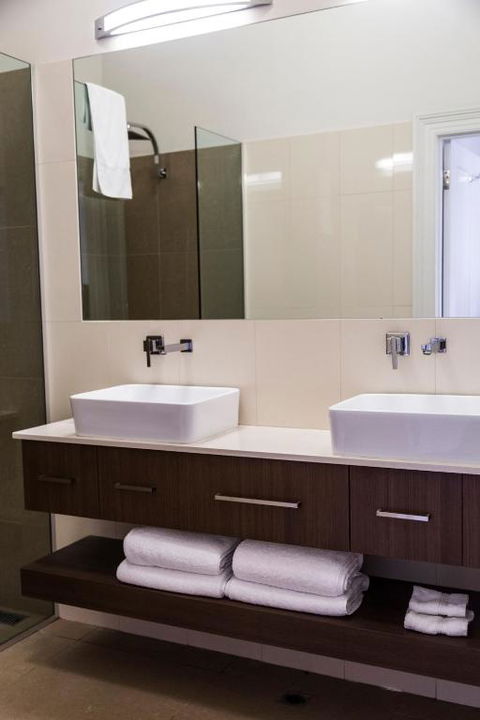 Simmers Serviced Apartments - Stayed 4