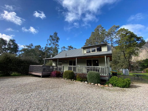 Kangurra Holiday House - Stays Accommodation 2