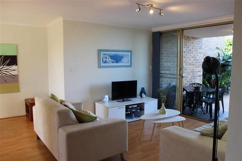 OCEANSIDE 5 - Stayed 2