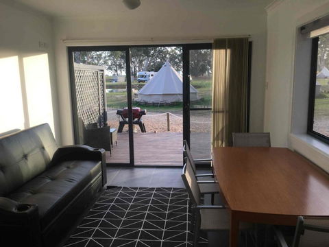 Coonawarra Cabins Unit C - Stayed 1