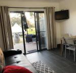 Coonawarra Cabins Unit B - Stays Accommodation