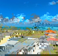 Driftwood On The Beach - Stayed