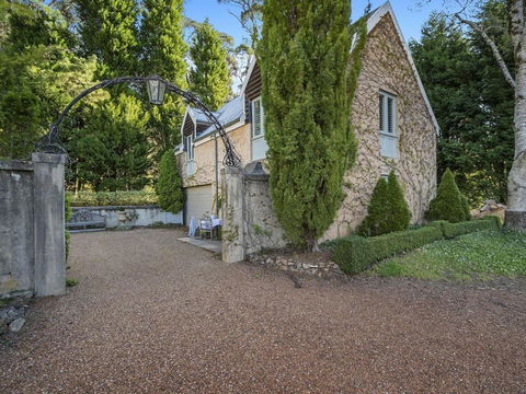 COOKS HOUSE - Stayed 3