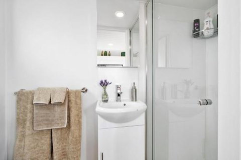 TINY HOME......BIG Views - Stayed 3