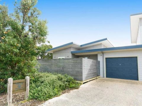 ONE LEVEL At BROADBEACH RESORT - Stayed 4