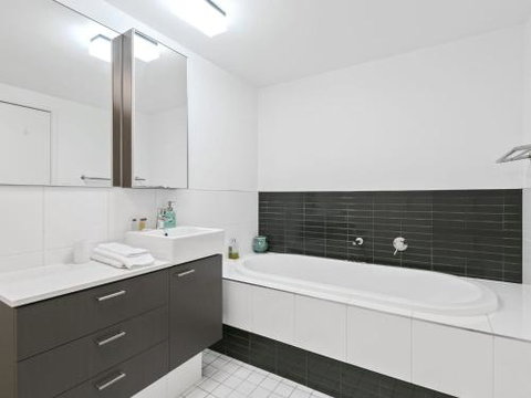 LORNE CHALET APARTMENT 36 Central Location - Stayed 2