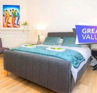 Minutes From the Beach Shops  Parks Free Wifi Nespresso Netflix - Stayed