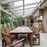 Hilltop Beach House: Newly Updated - Stayed 0