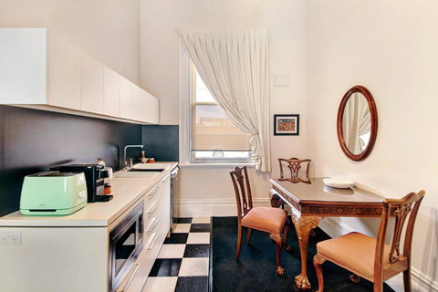 Langsford - Stayed 5