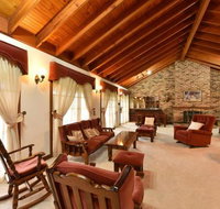 Wine Country Homestead Estate - Stayed