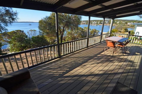 CDC 625 Beach House Incl.rear 2BR Studio - Stayed 6