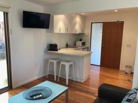 Carinya Coastal Cottage - Stayed 2