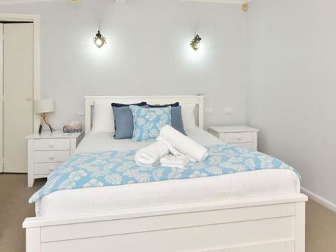 Just Listed Blaxlands Homestead The Very Best Location In The Valley Walk To Everything - Stayed 4