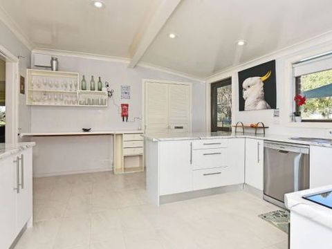 Just Listed Blaxlands Homestead The Very Best Location In The Valley Walk To Everything - Stayed 1