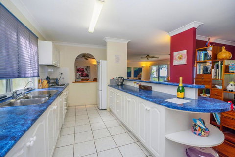 Cloud 9 Cliff Top Eagle Heights - Stayed 4