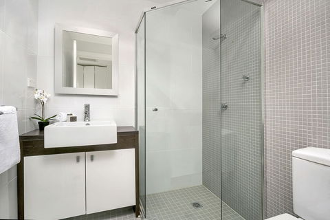 Contemporary Garden Apartment SINC1 - Stayed 1