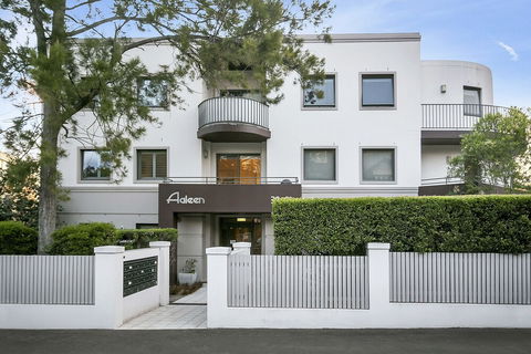 Contemporary Garden Apartment SINC1 - Stayed 0