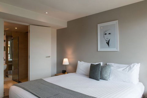 Sullivans Cove Apartments - Stayed 3