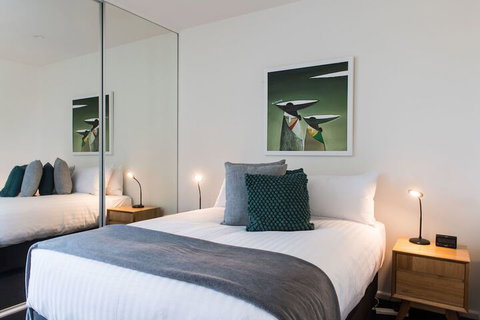 Sullivans Cove Apartments - Stayed 7