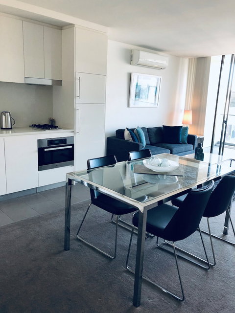 Wyndel Apartments - The Mint - Stays Accommodation 6