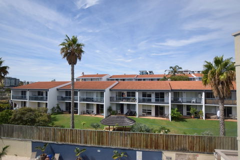 West Beach Lagoon 212 - Gorgeously Decorated - Stayed 1