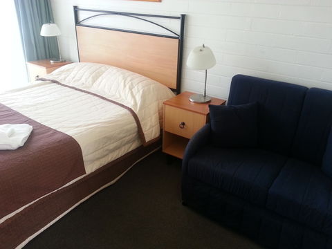 Sunraysia Motel & Holiday Apartments - Stayed 5