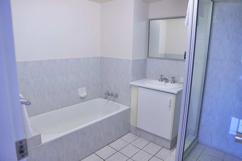 Bayview Beach Holiday Apartments - Stayed 3